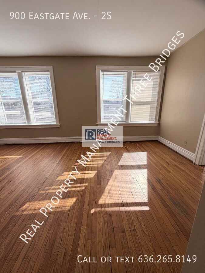 900 Eastgate Ave #2S - Photo 3 of 11