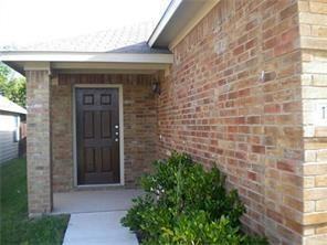 1620 Quail Springs Cir - Photo 3 of 22