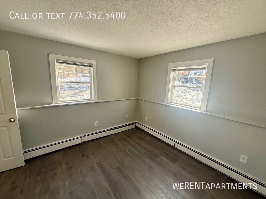 14 Bristol St #2 - Photo 5 of 12