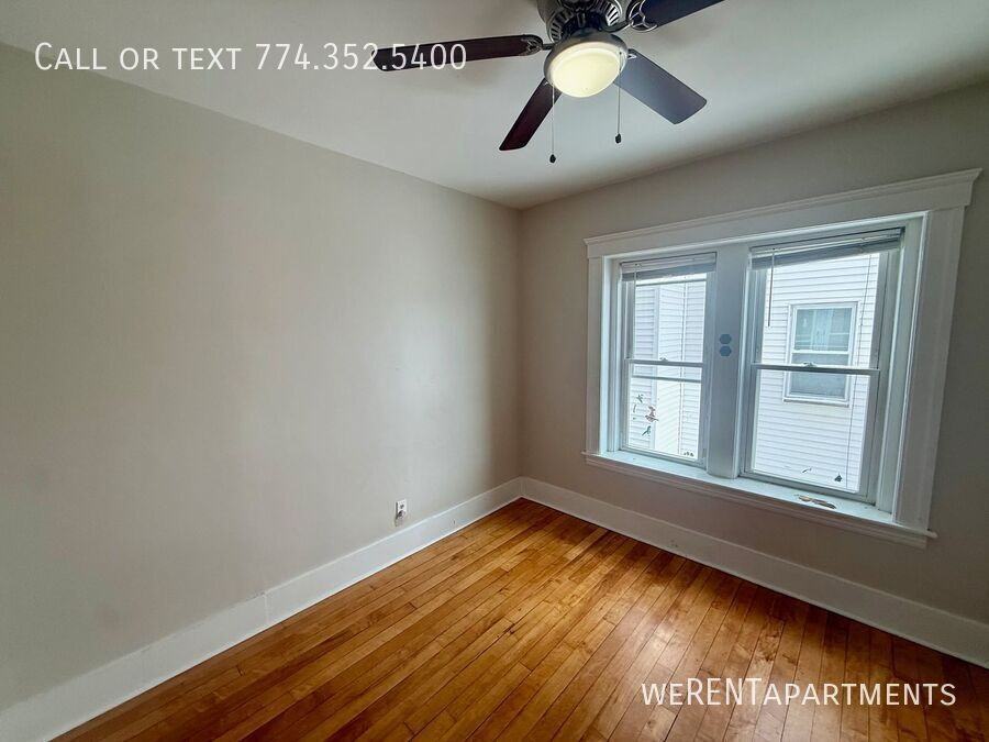 23 Millbury St #4 - Photo 6 of 17