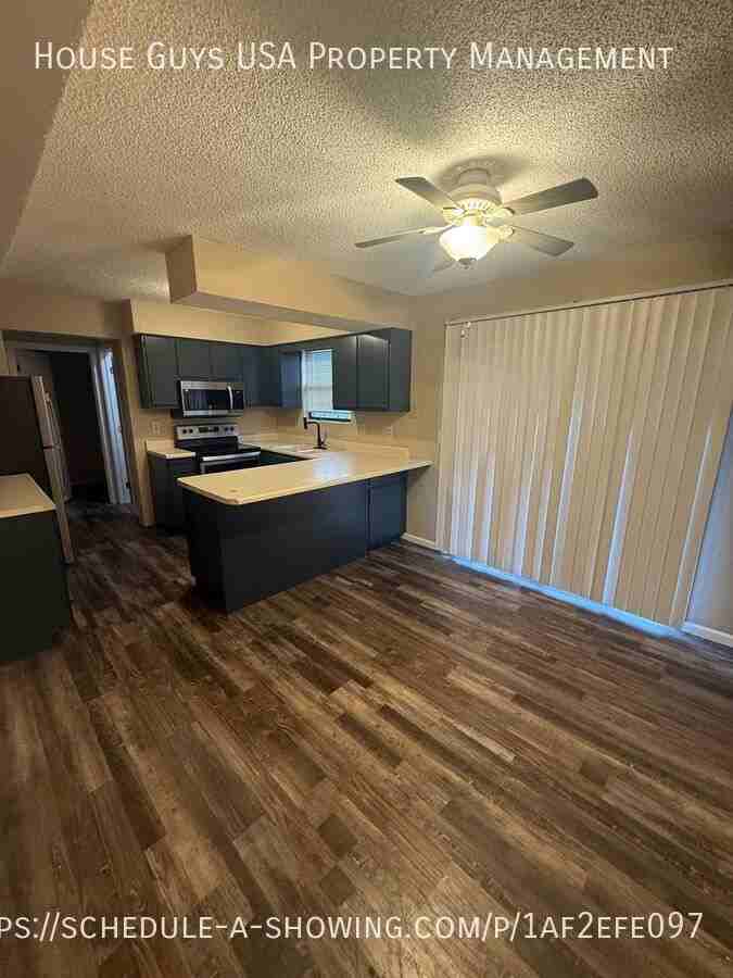 710 Sw 37th St - Photo 5 of 15