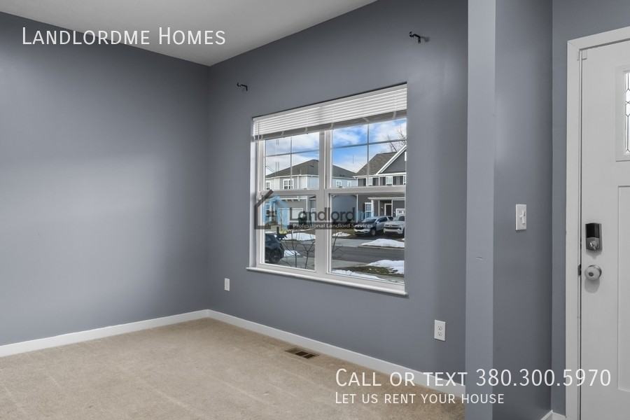 4301 Holstein Dr - Photo 4 of 29