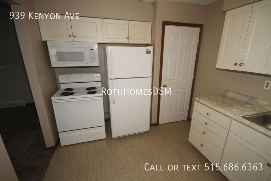 939 Kenyon Ave - Photo 5 of 15