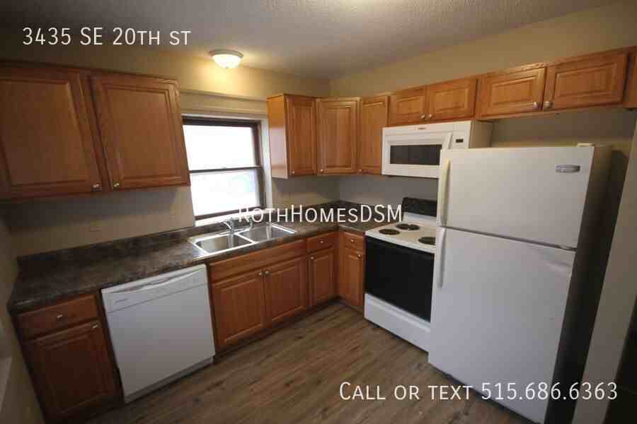 3435 Se 20th St - Photo 3 of 15