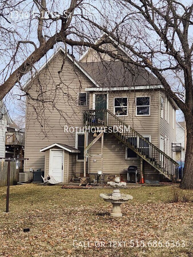 1354 E 12th St - Photo 3 of 10