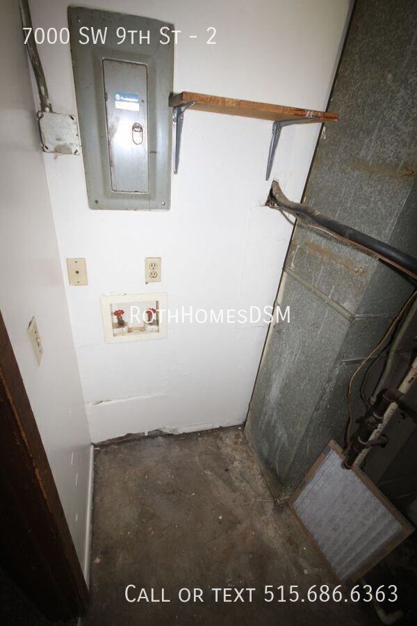 7000 Sw 9th St #2 - Photo 7 of 13