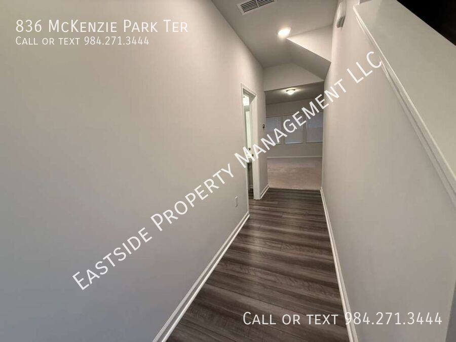 836 Mckenzie Park Ter - Photo 2 of 21