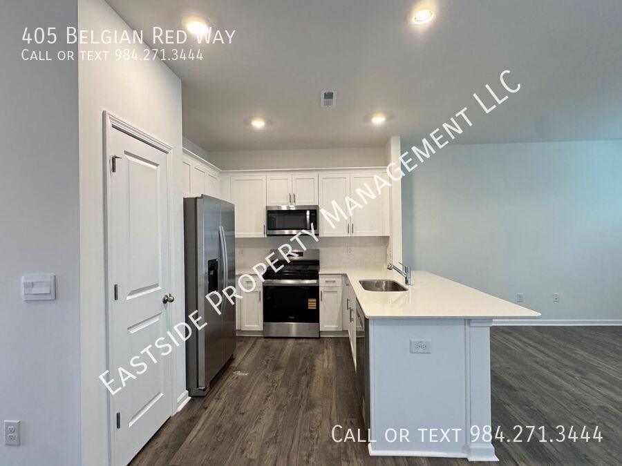 405 Belgian Red Way - Photo 2 of 21