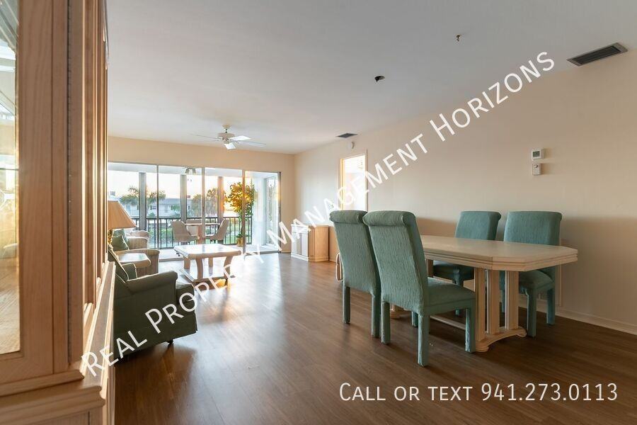 4813 Independence Dr - Photo 2 of 25