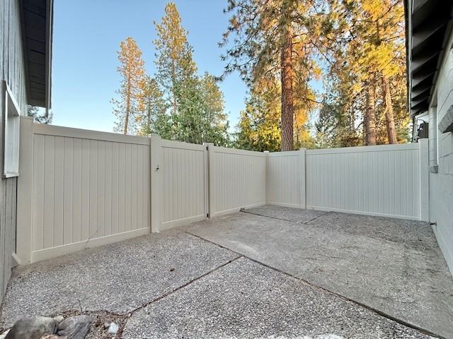 2407 S University Rd #1 - Photo 3 of 20