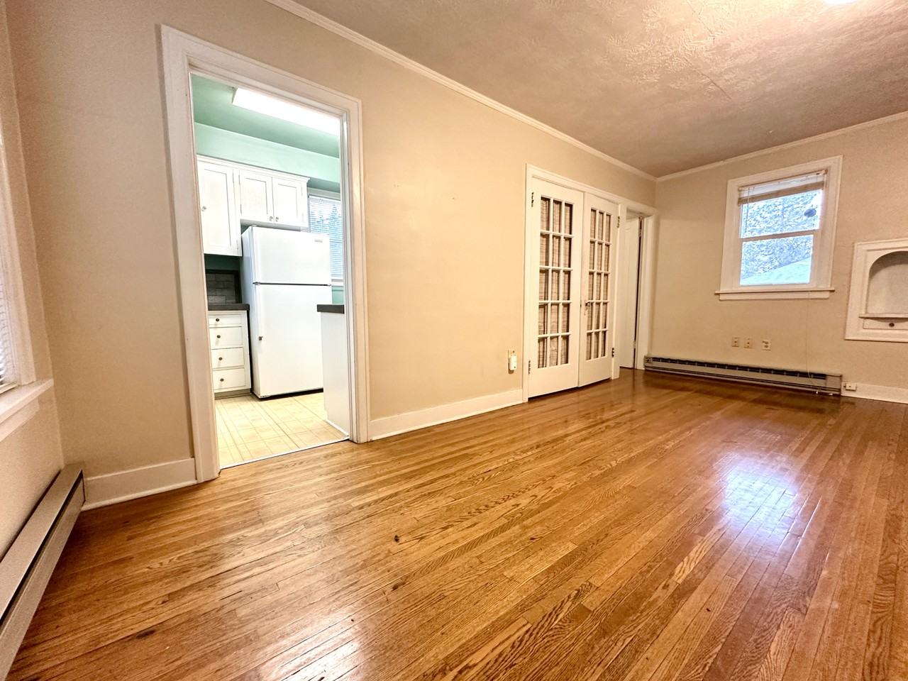 421 S Coeur Dalene St #1 - Photo 2 of 12