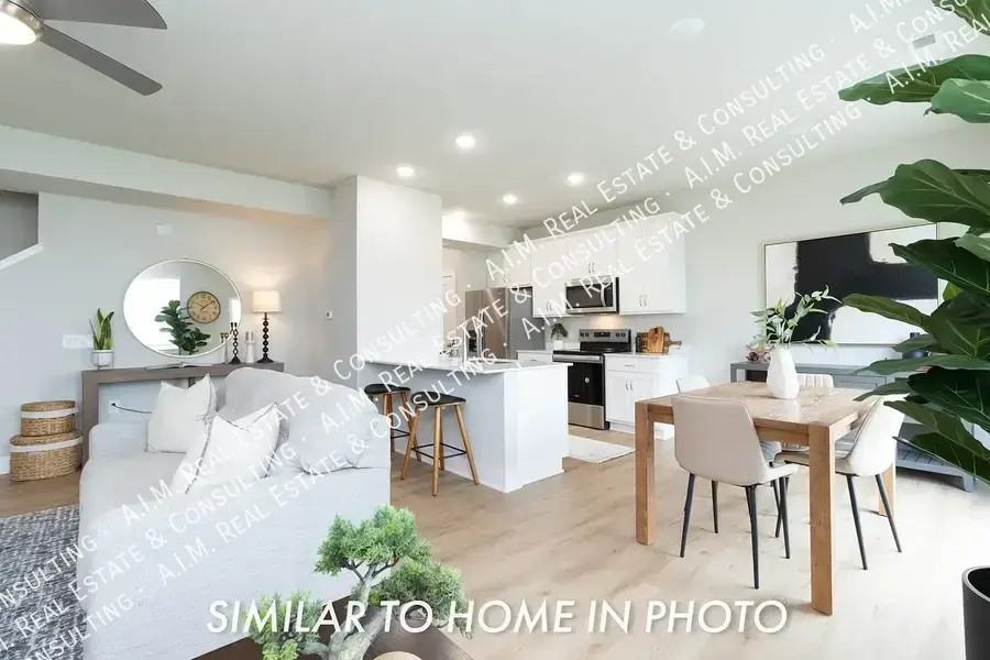 6954 6954 Marigold Court - Photo 2 of 50