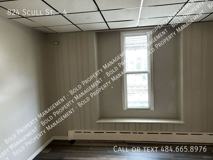 824 Scull St #4 - Photo 1 of 1