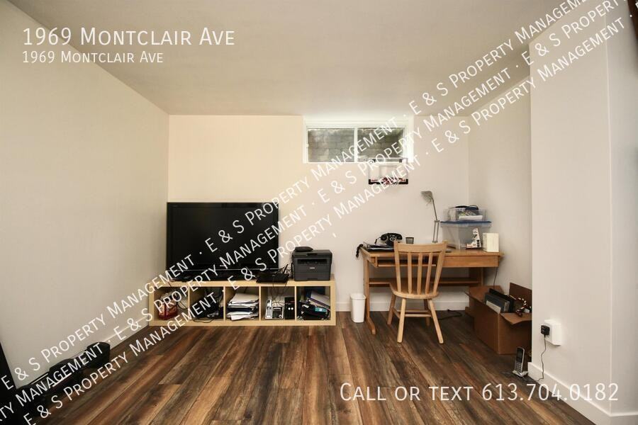 1969 Montclair Ave - Photo 7 of 23