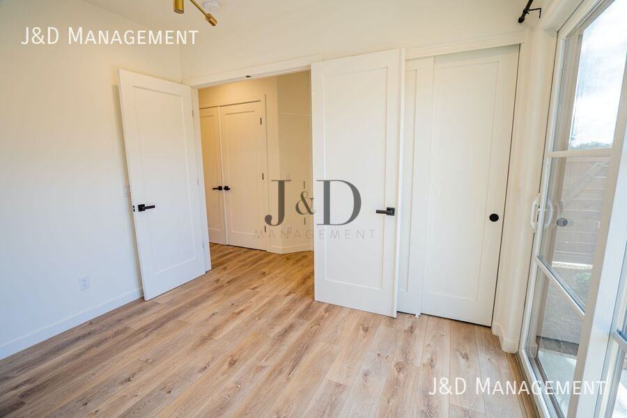 1371 N Vulcan Ave - Photo 2 of 48