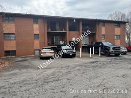 featured image of 45 Vera Dr #6