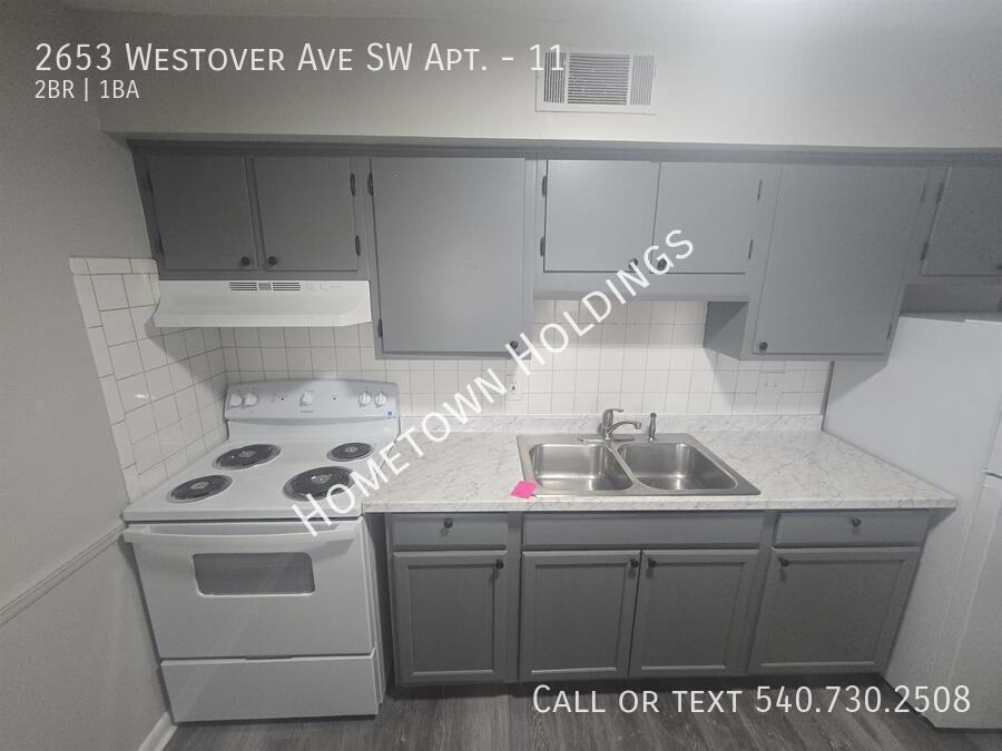 2653 Westover Ave Sw #11 - Photo 3 of 6