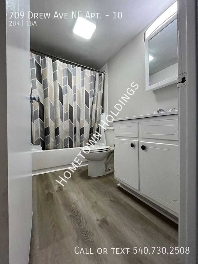 709 Drew Ave Ne #10 - Photo 6 of 12