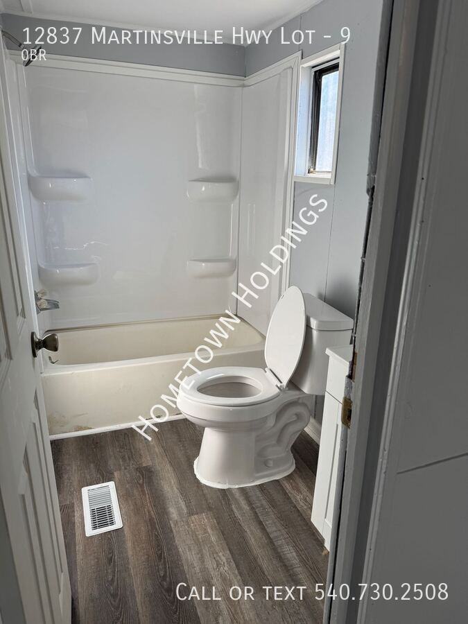 12837 Martinsville Hwy #9 - Photo 2 of 9