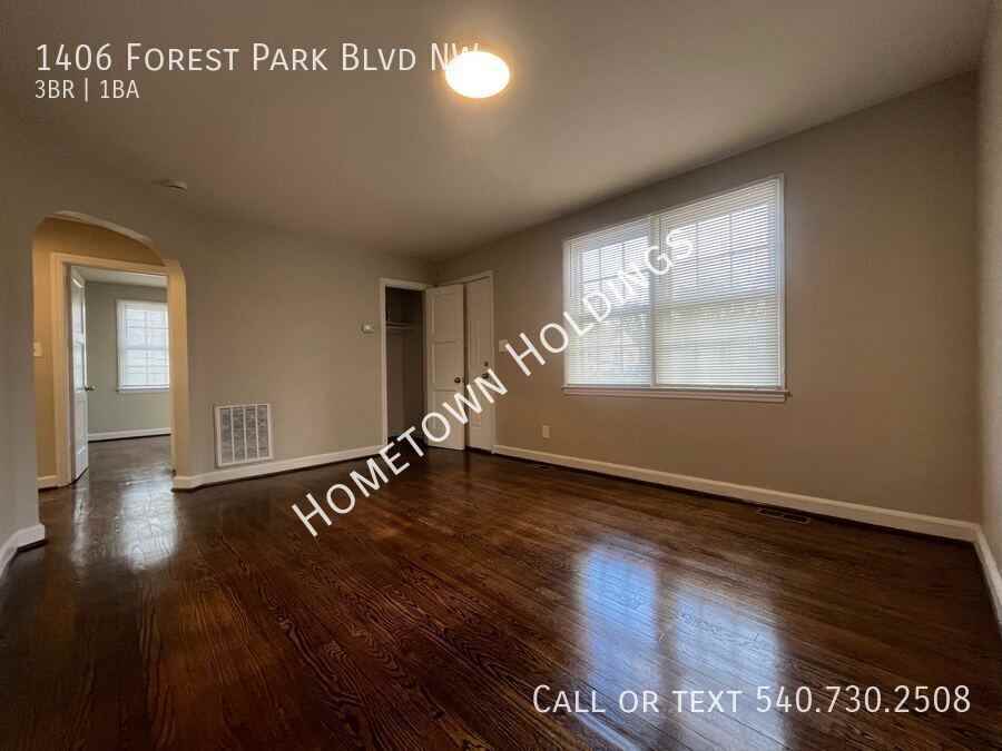 1406 Forest Park Blvd Nw - Photo 3 of 14
