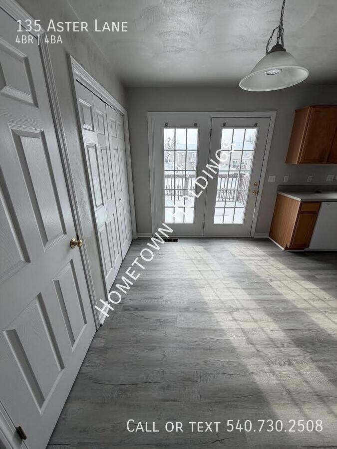 135 Aster Ln - Photo 7 of 15