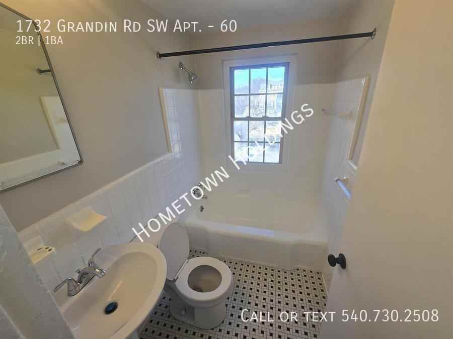 1732 Grandin Rd Sw #60 - Photo 4 of 5