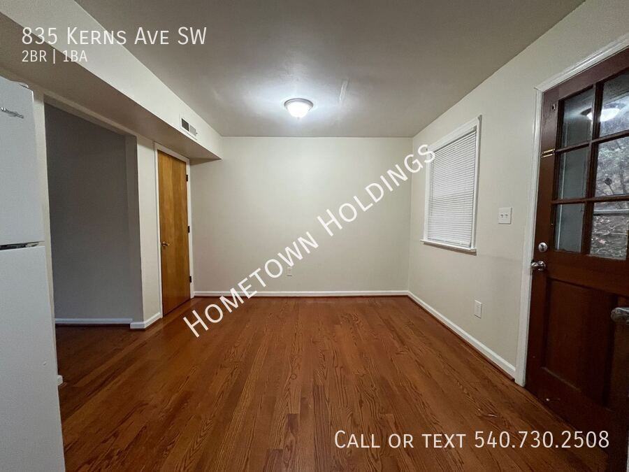 835 Kerns Ave Sw - Photo 6 of 13