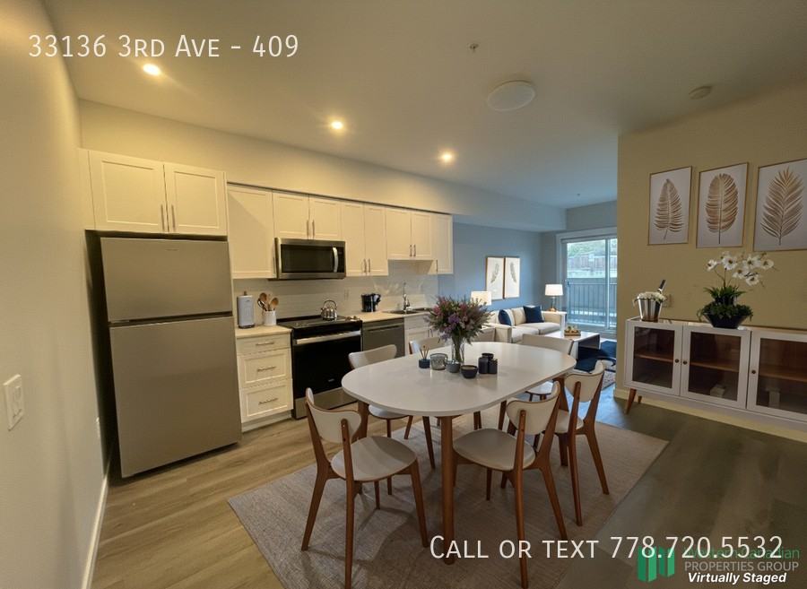 33136 3rd Ave #409