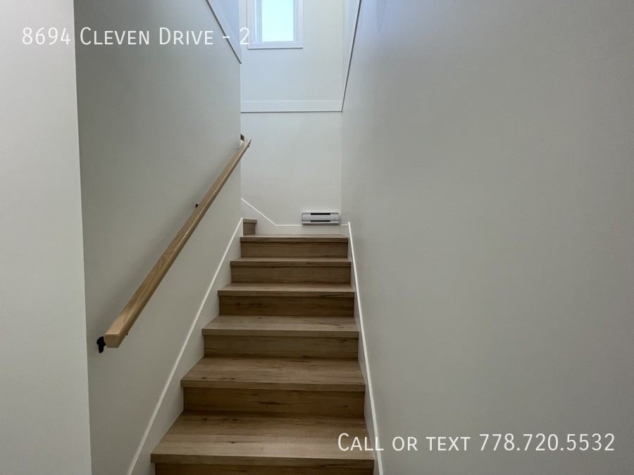 8694 Cleven Dr #2 - Photo 3 of 19