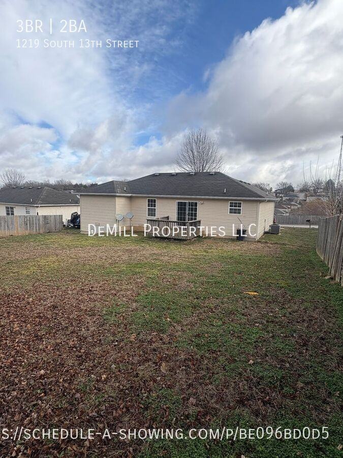 1219 S 13th St - Photo 2 of 13