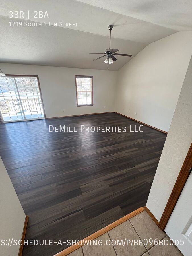 1219 S 13th St - Photo 3 of 13