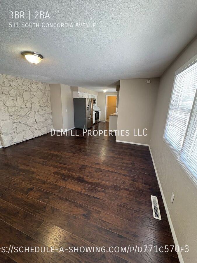 511 S Concordia Ave - Photo 6 of 15