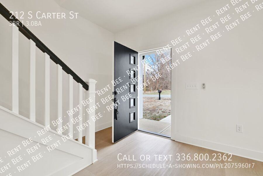 212 S Carter St - Photo 5 of 39