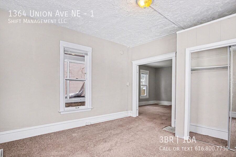 1364 Union Ave Ne #1 - Photo 4 of 15