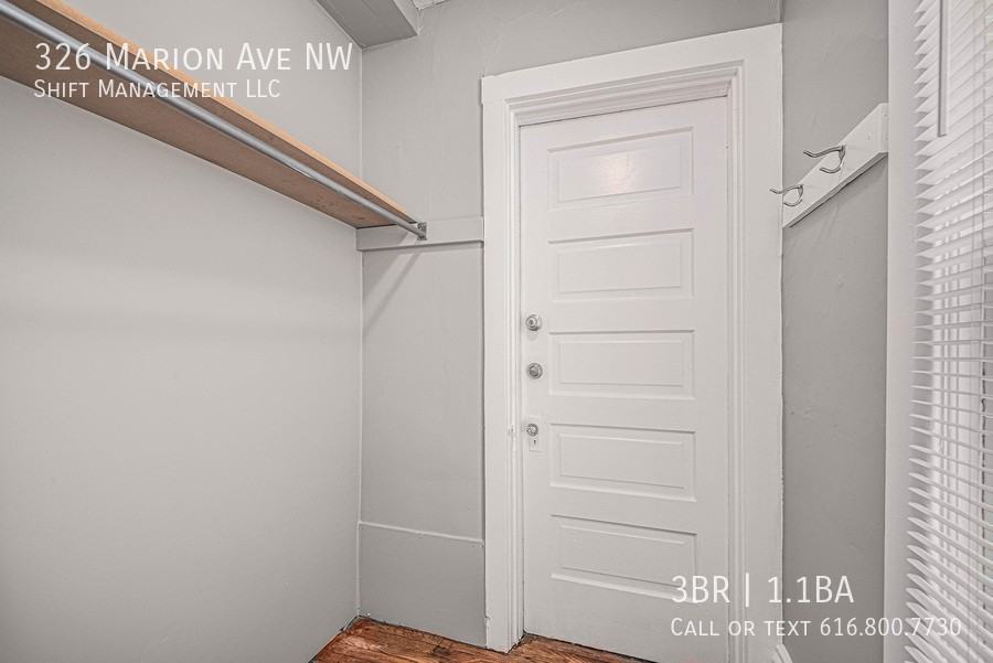 326 Marion Ave Nw - Photo 4 of 25