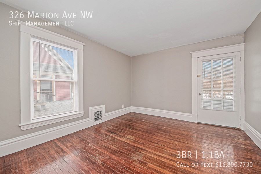 326 Marion Ave Nw - Photo 6 of 25