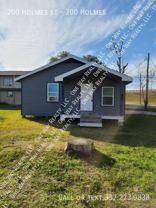 200 Holmes St - Photo 1 of 1