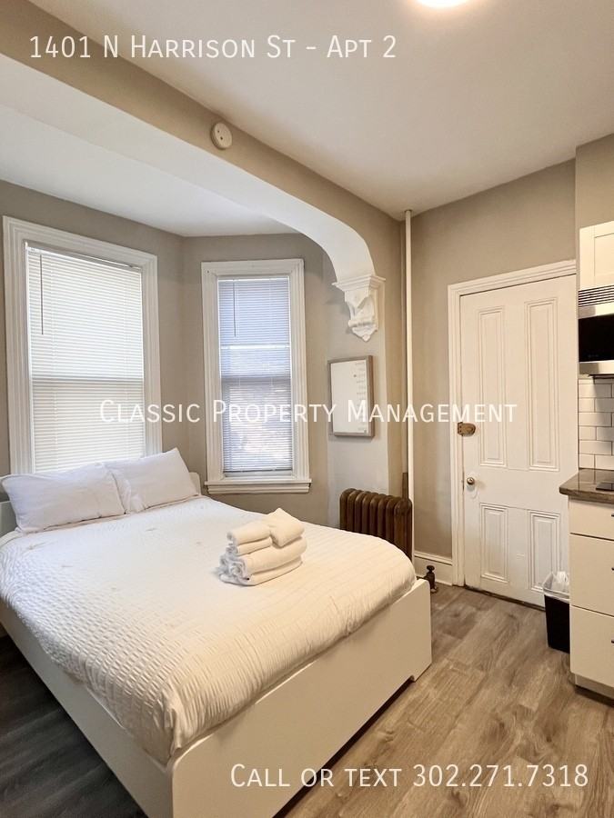 1401 N Harrison St #2 - Photo 4 of 12