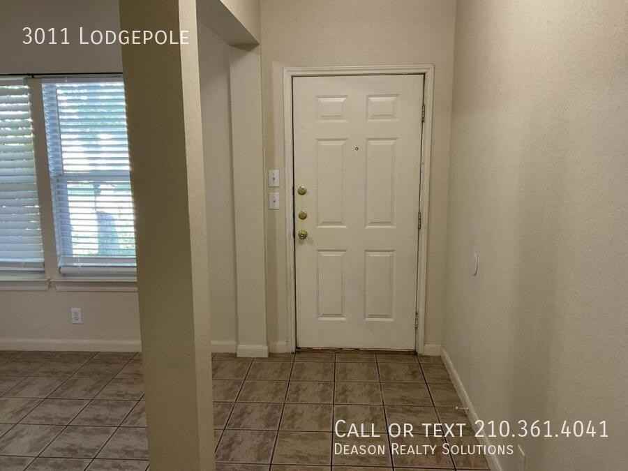 3011 Lodgepole Ln - Photo 5 of 25