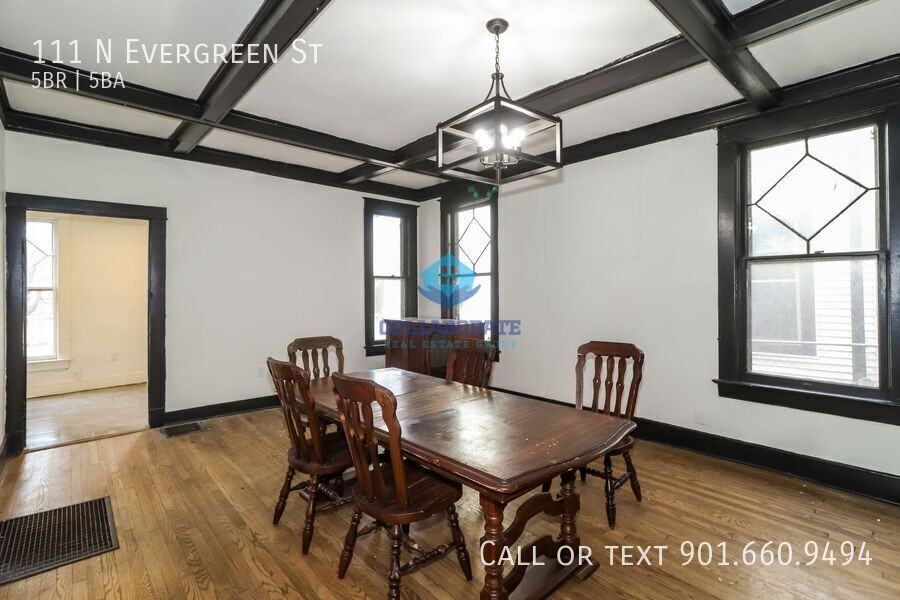 111 N Evergreen St - Photo 6 of 15