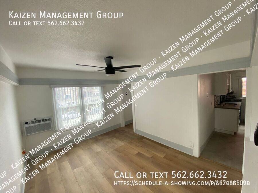 709 Pacific Ave #709 - Photo 3 of 13