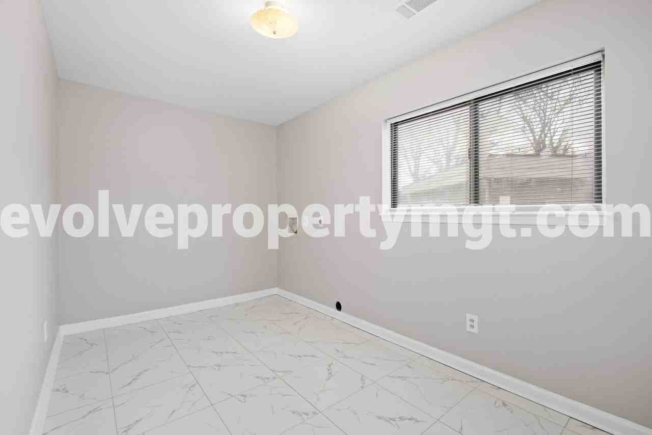 4311 Judy Cv - Photo 7 of 19