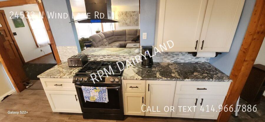 24533 N Wind Lake Rd - Photo 6 of 45