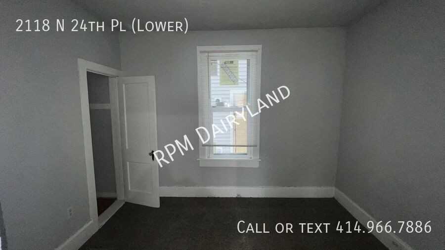 2118 N 24th Pl - Photo 7 of 13