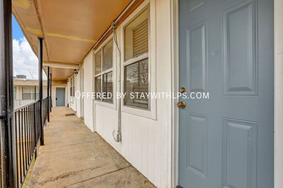 1765 E Raines Rd #4 - Photo 4 of 18