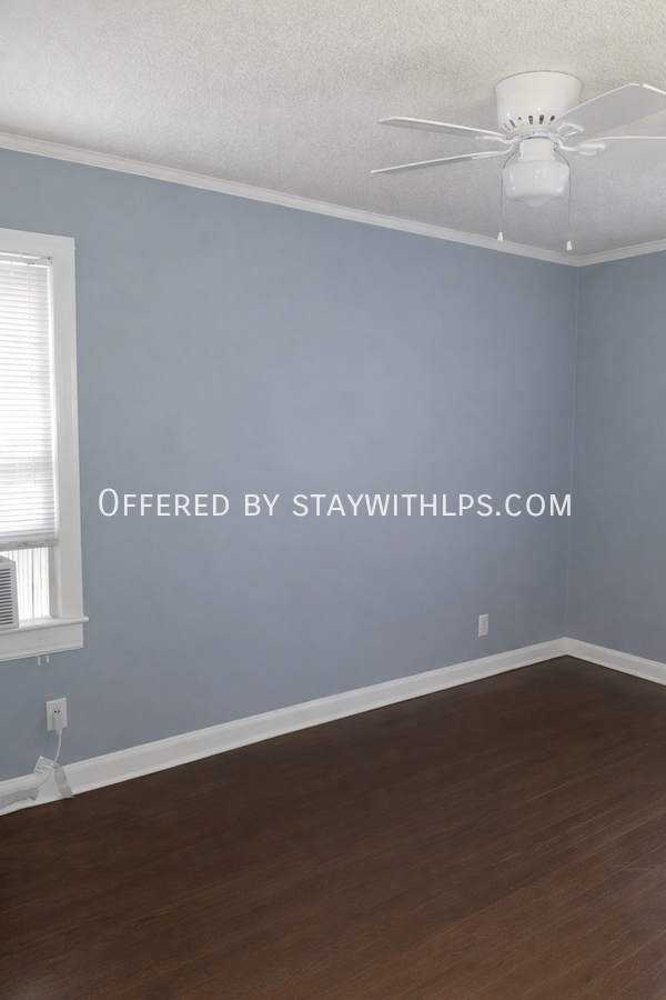 3656 Kearney Ave - Photo 3 of 15