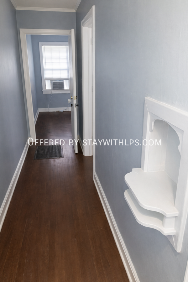 3656 Kearney Ave - Photo 4 of 15