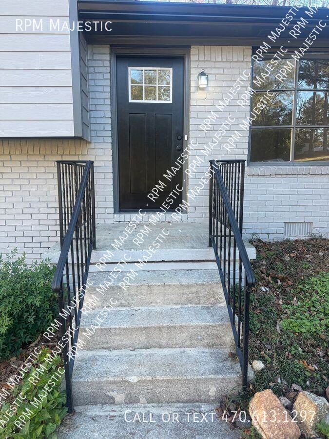 609 Mount Vista Ct - Photo 3 of 15