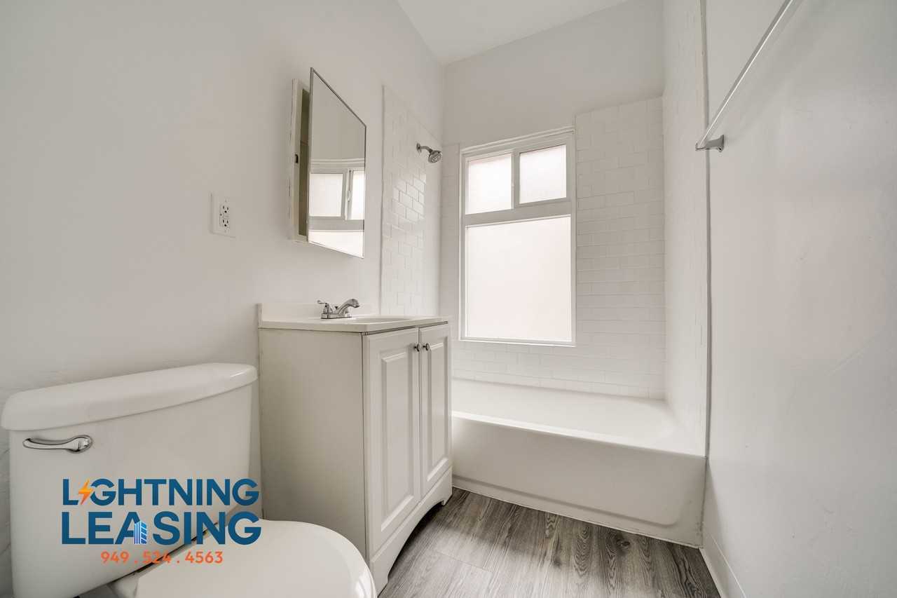 5233 1/2 Monte Vista St #315D - Photo 6 of 19