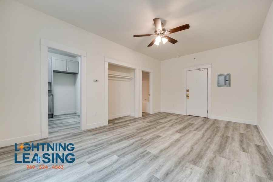 340 S Alvarado St #505B - Photo 6 of 12